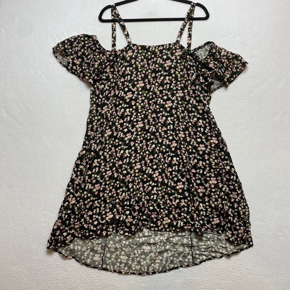 Torrid Cold Shoulder Dress Womens 0X Black Mini Challis Trapeze $49 - Picture 3 of 6